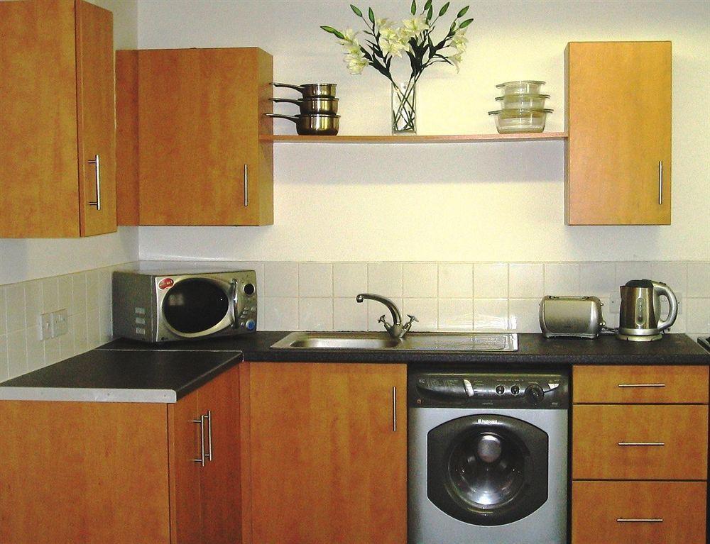 Oyo Arinza Apartments, Λίβερπουλ Δωμάτιο φωτογραφία